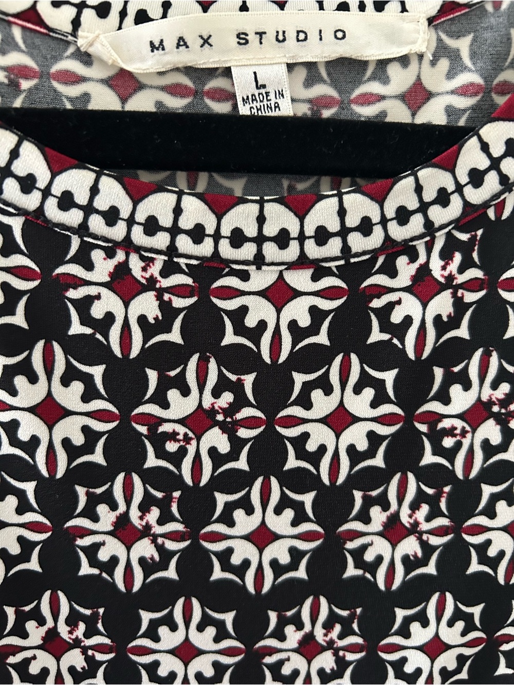 Max Studio Black White & Red Geometric Print Sleeveless Dress - Picture 3 of 5